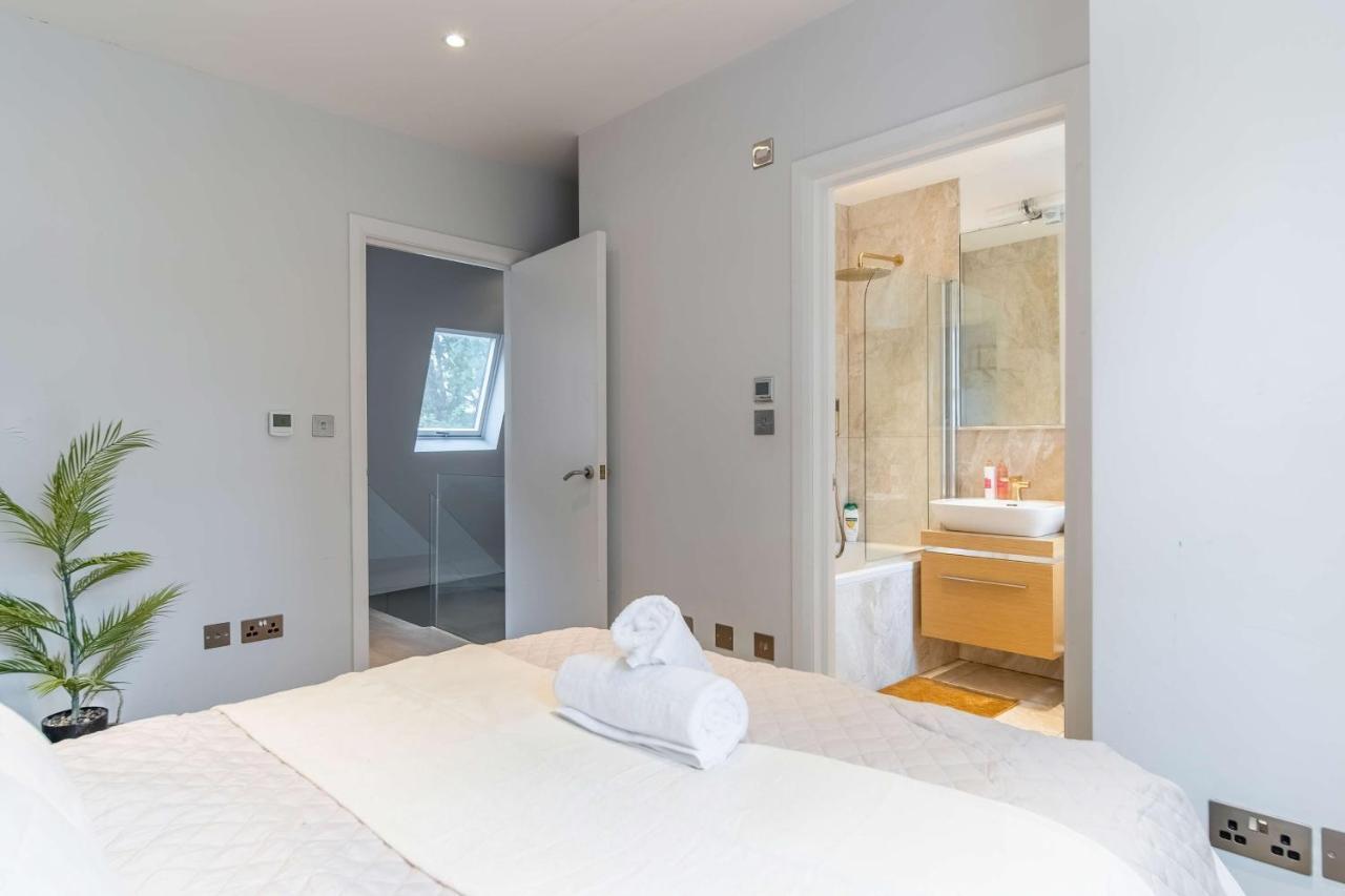 Agar Grove Villa London Exterior photo